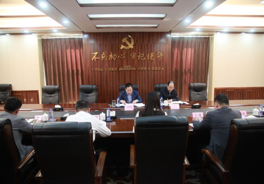 市委法治建设委员会第三次（扩大）会议暨述法工作会议召开