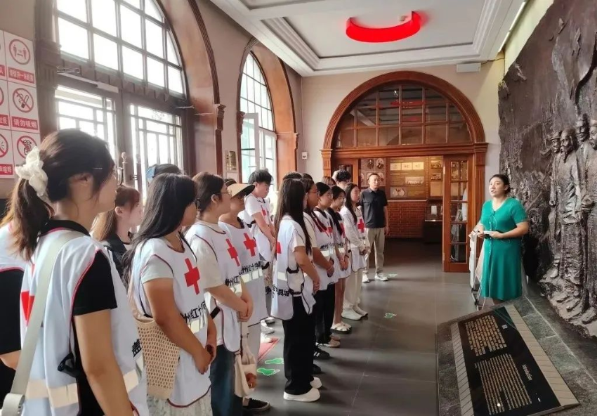 青春筑梦家乡 实践赋能未来：盖州团市委推动大学生暑假“返家乡”“扬帆计划”活动提质增效