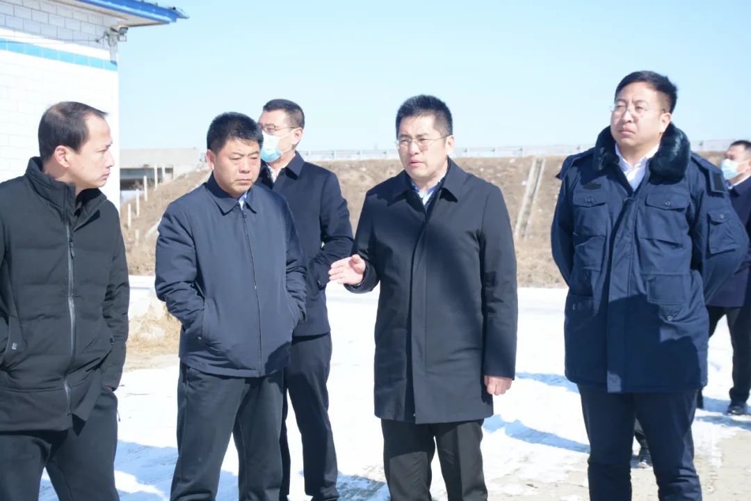 袁世君先后深入营口上电200mw风电项目现场,调研项目